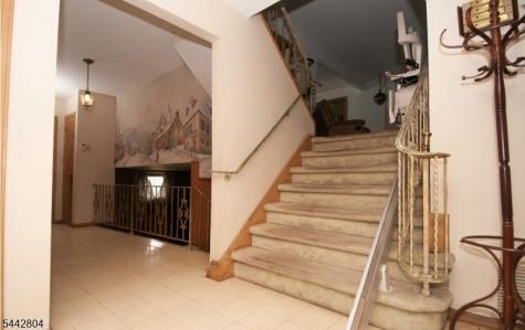 1 Country Club Lane Elizabeth NJ 07208