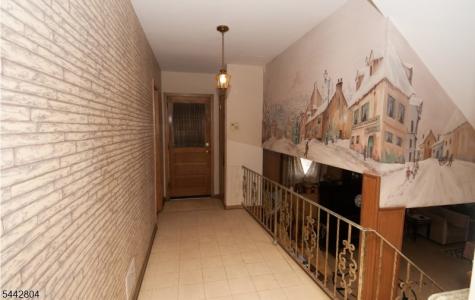 1 Country Club Lane Elizabeth NJ 07208