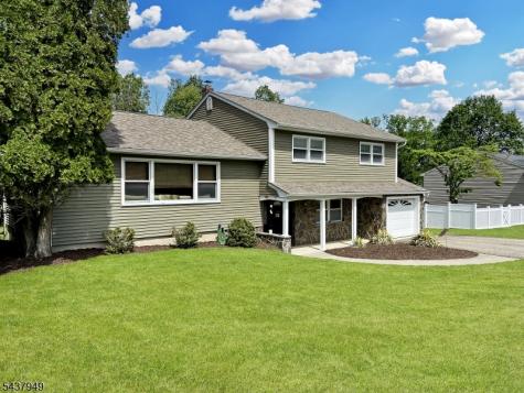 24 Westgate Drive Sparta NJ 07871