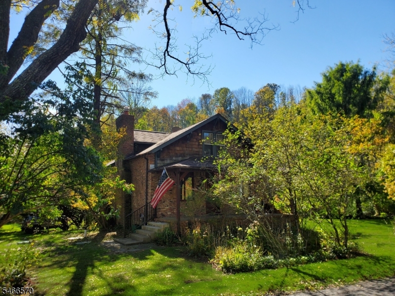 69 Kostenbader Road Hope NJ 07825