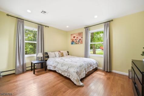 11 Anthony Avenue Edison NJ 08820