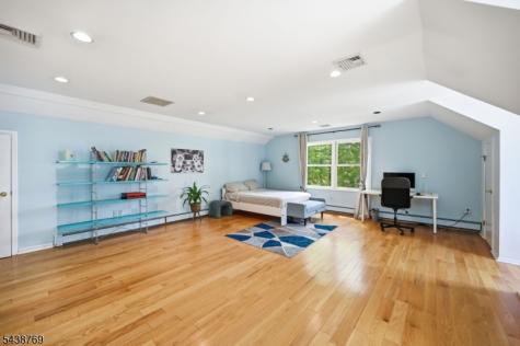 11 Anthony Avenue Edison NJ 08820