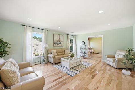 11 Anthony Avenue Edison NJ 08820