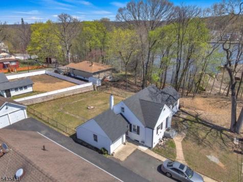 29 Stansfield Place North Haledon NJ 07508