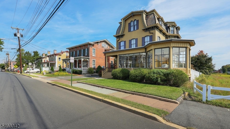 152 Main Street Flemington NJ 08822