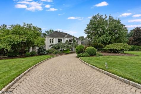 31 Blackbirch Road Scotch Plains NJ 07076