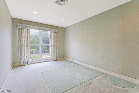 31 Blackbirch Road Scotch Plains NJ 07076