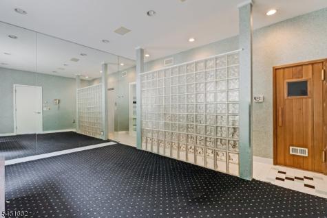 31 Blackbirch Road Scotch Plains NJ 07076
