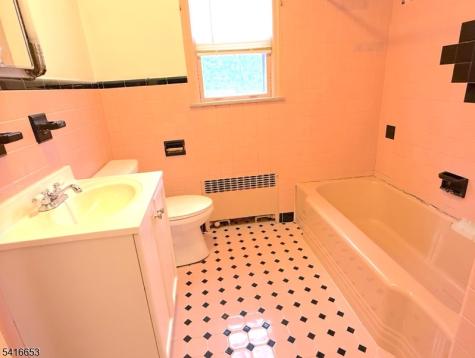 34 Howard Street Verona NJ 07044