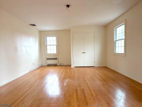 34 Howard Street Verona NJ 07044