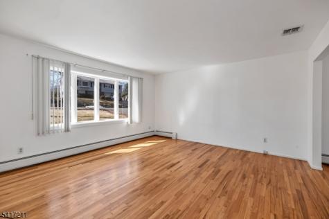 14 Forsgate Drive Ringwood NJ 07456