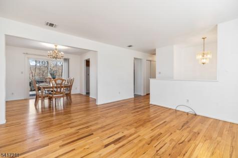 14 Forsgate Drive Ringwood NJ 07456