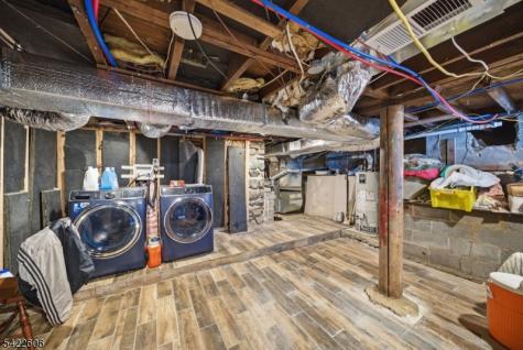 399 Springbrook Trail Byram NJ 07871