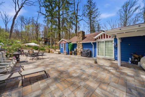 399 Springbrook Trail Byram NJ 07871