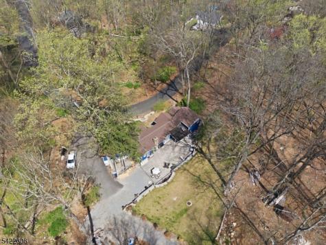 399 Springbrook Trail Byram NJ 07871