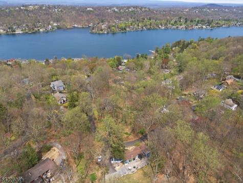 399 Springbrook Trail Byram NJ 07871