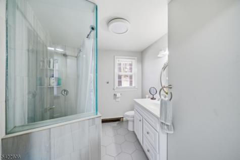 399 Springbrook Trail Byram NJ 07871