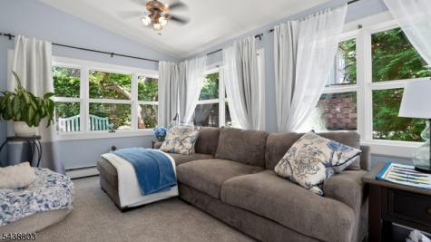 230 Satterthwaite Avenue Nutley NJ 07110