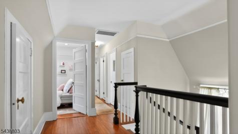 230 Satterthwaite Avenue Nutley NJ 07110