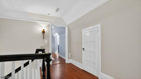230 Satterthwaite Avenue Nutley NJ 07110