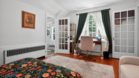 230 Satterthwaite Avenue Nutley NJ 07110
