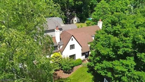 230 Satterthwaite Avenue Nutley NJ 07110