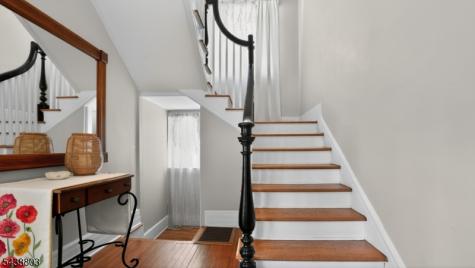 230 Satterthwaite Avenue Nutley NJ 07110