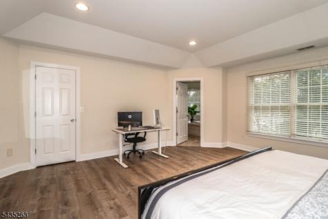 2 Brenner Court Franklin NJ 08873