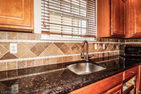 2 Brenner Court Franklin NJ 08873
