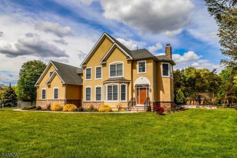 2 Brenner Court Franklin NJ 08873