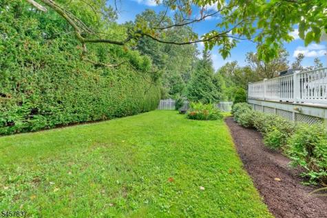 11 Fairview Avenue Newton NJ 07860