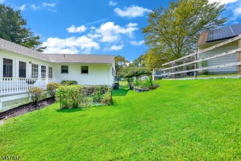 11 Fairview Avenue Newton NJ 07860