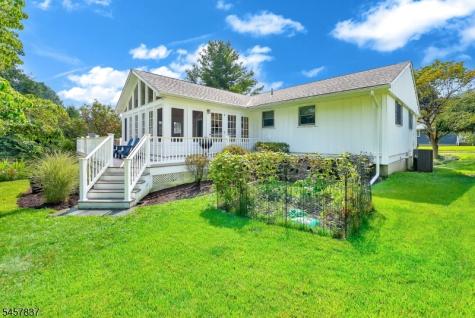 11 Fairview Avenue Newton NJ 07860