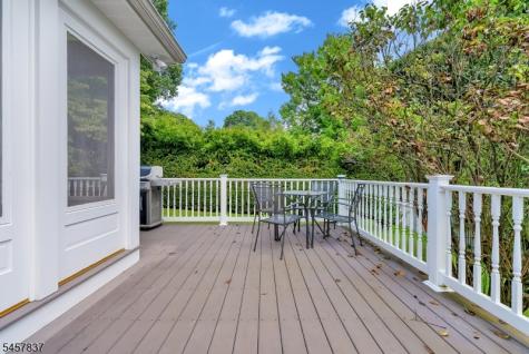 11 Fairview Avenue Newton NJ 07860