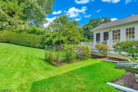 11 Fairview Avenue Newton NJ 07860
