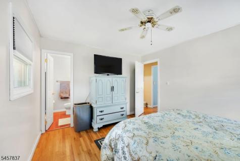 11 Fairview Avenue Newton NJ 07860