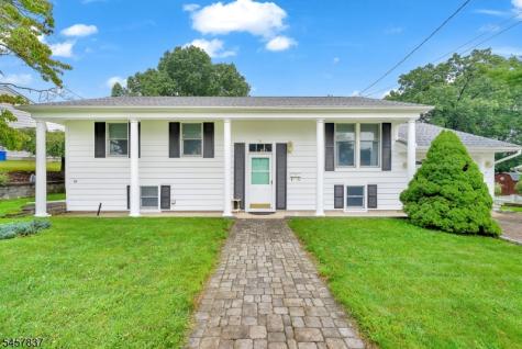 11 Fairview Avenue Newton NJ 07860