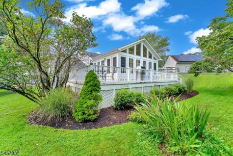 11 Fairview Avenue Newton NJ 07860