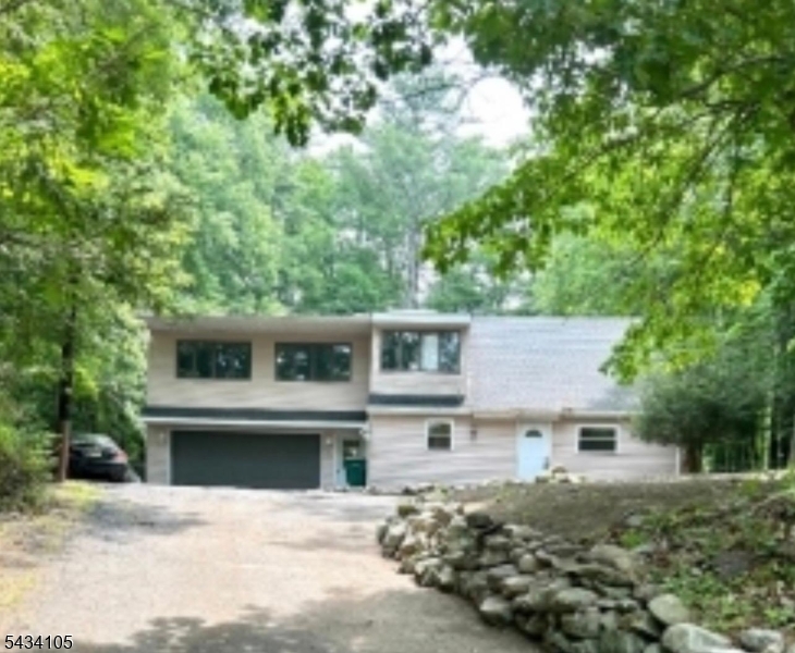 319 New Road Montague NJ 07827