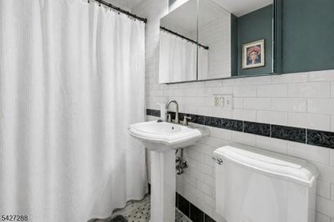 58 Plymouth Avenue Maplewood NJ 07040
