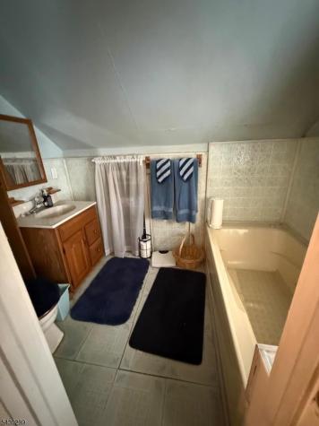 1404 Roselle Street Linden NJ 07036