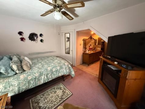 1404 Roselle Street Linden NJ 07036