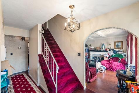 195 Emerson Avenue Paterson NJ 07502