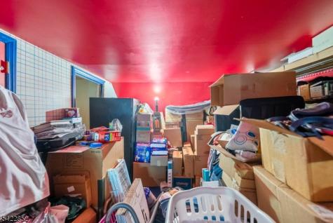 195 Emerson Avenue Paterson NJ 07502