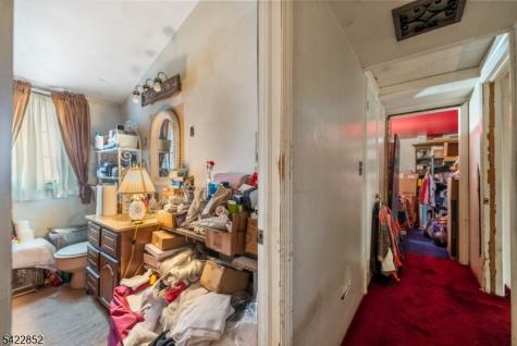 195 Emerson Avenue Paterson NJ 07502