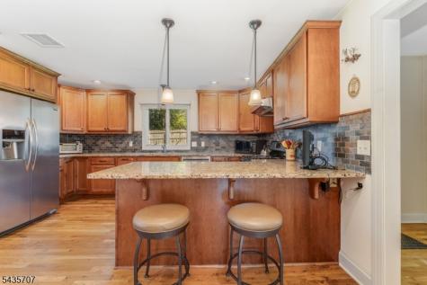 5 Marudy Drive Clinton NJ 08809