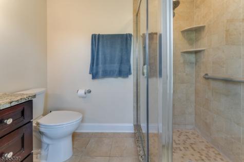 5 Marudy Drive Clinton NJ 08809