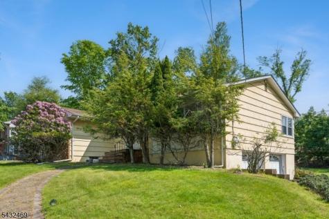 12 Clover Court Cedar Grove NJ 07009