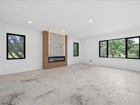 40 Evelyn Avenue Franklin NJ 08823