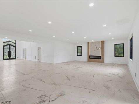 40 Evelyn Avenue Franklin NJ 08823